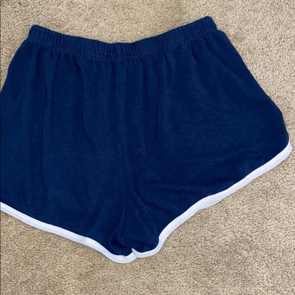 Sold out Brande Melville 2 pair shorts o/s - Picture 3 of 5